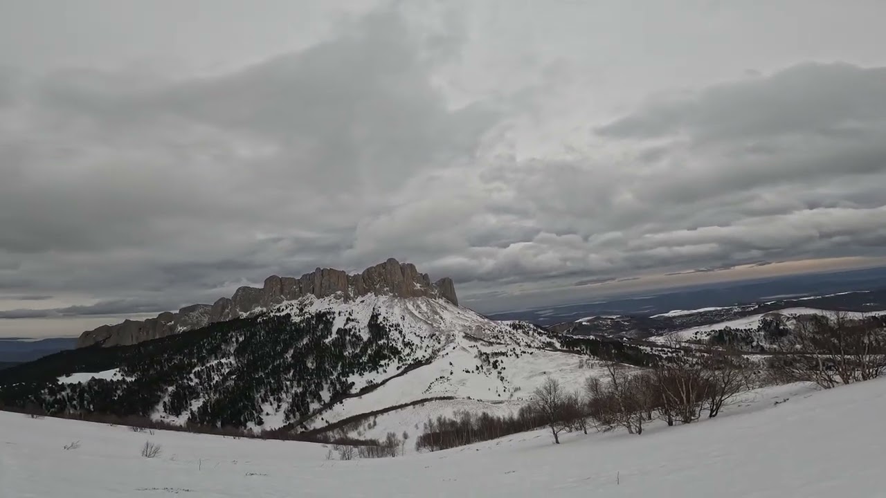 На спинке Малого Тхача