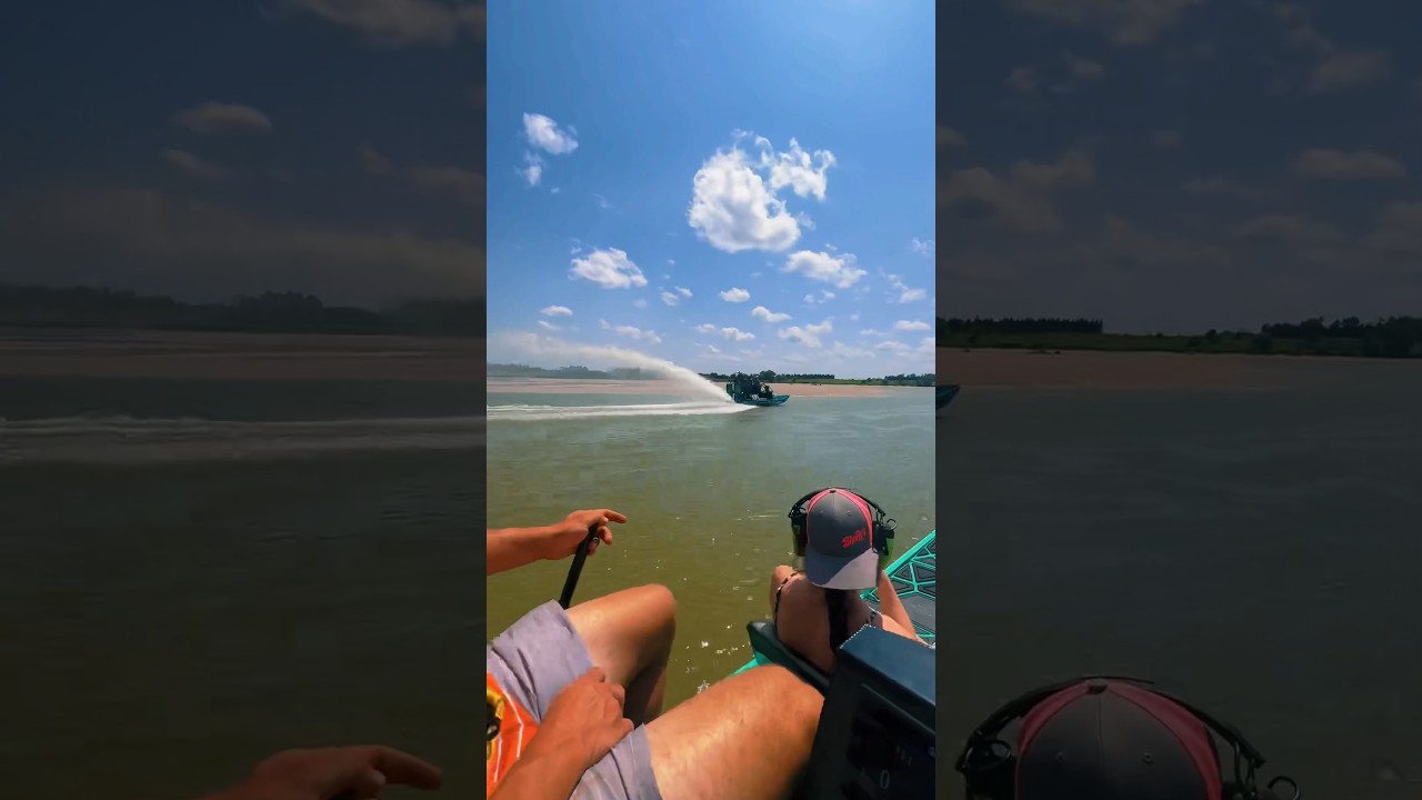 Watch tha roosta! #foryou #driftboat #fishingboat #fyp #airboat #boat #foryoupage #fypage