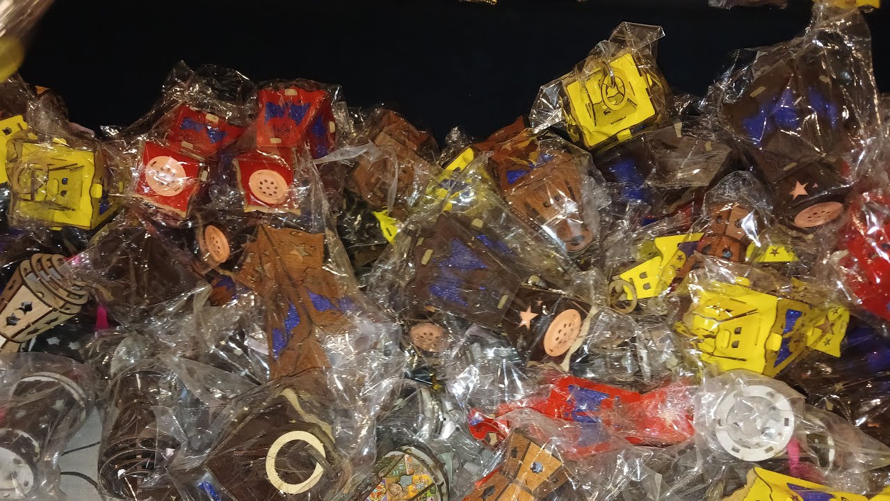 جاهزين 👏👏👏💃فوانيس في الشارع برعايه فيصل