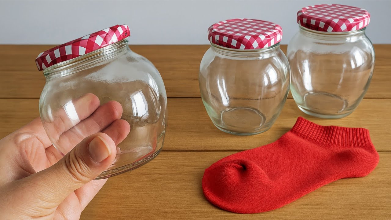 Genius DIY Idea with a Glass Jar and Old Socks! Look What I Made ♻️🥰