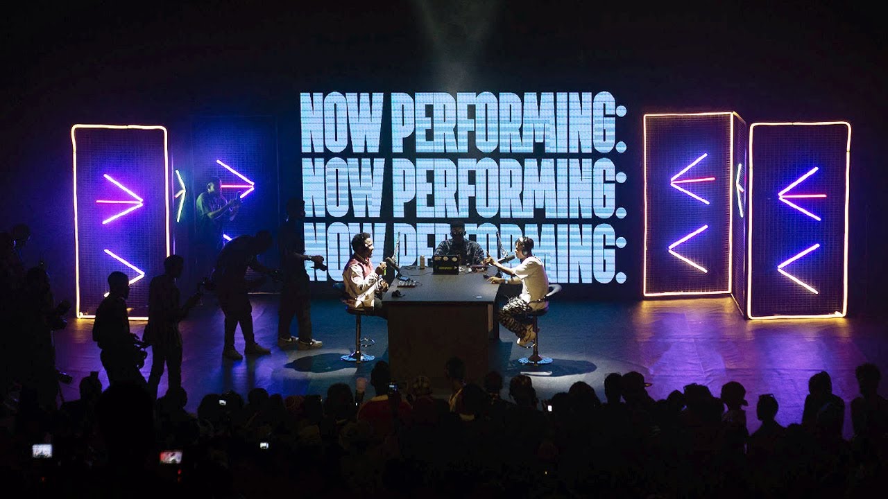 Insane Freestyle!!!! DSQUARE drives the crowd crazy with a live freestyle | AKtivated LIVE