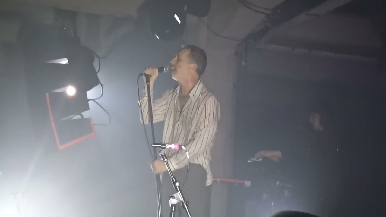 Baxter Dury - Allbarone SWG3 Glasgow 14 November 2025