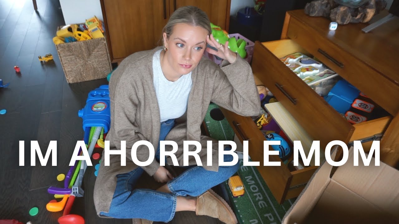 THROWING AWAY ALL MY TODDLERS TOYS