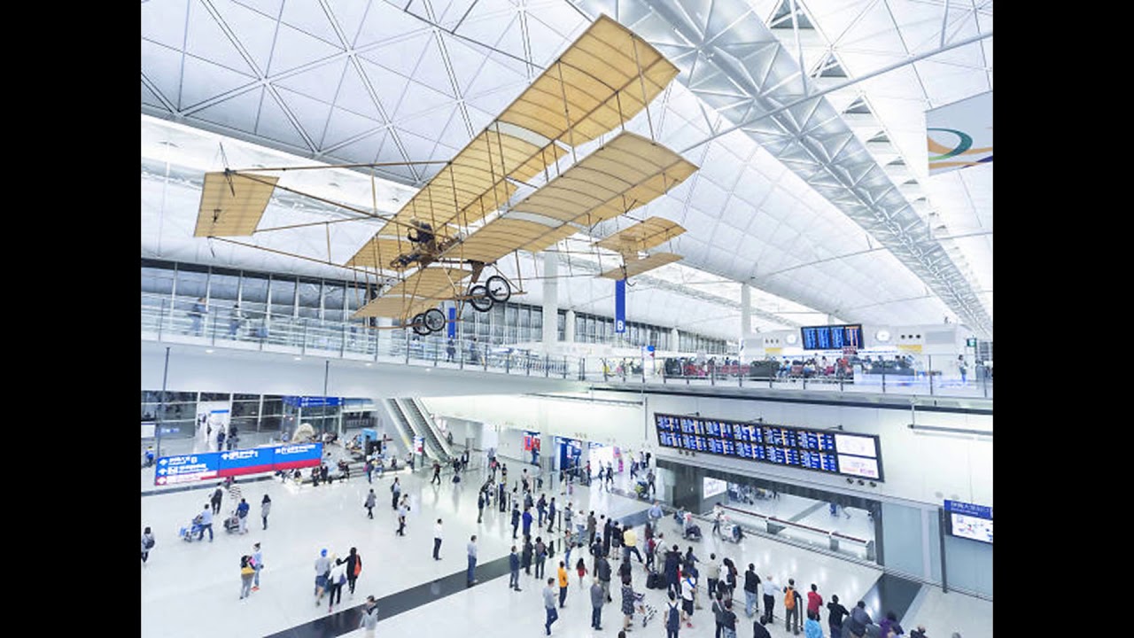 ISE I- Airport. Listening TRINITY B1.