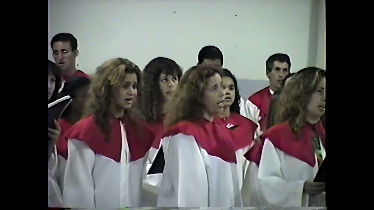 Coral da Assembléia de Deus Marília - Encontro de Corais Assembléia de Deus Missionária   Bauru 1999