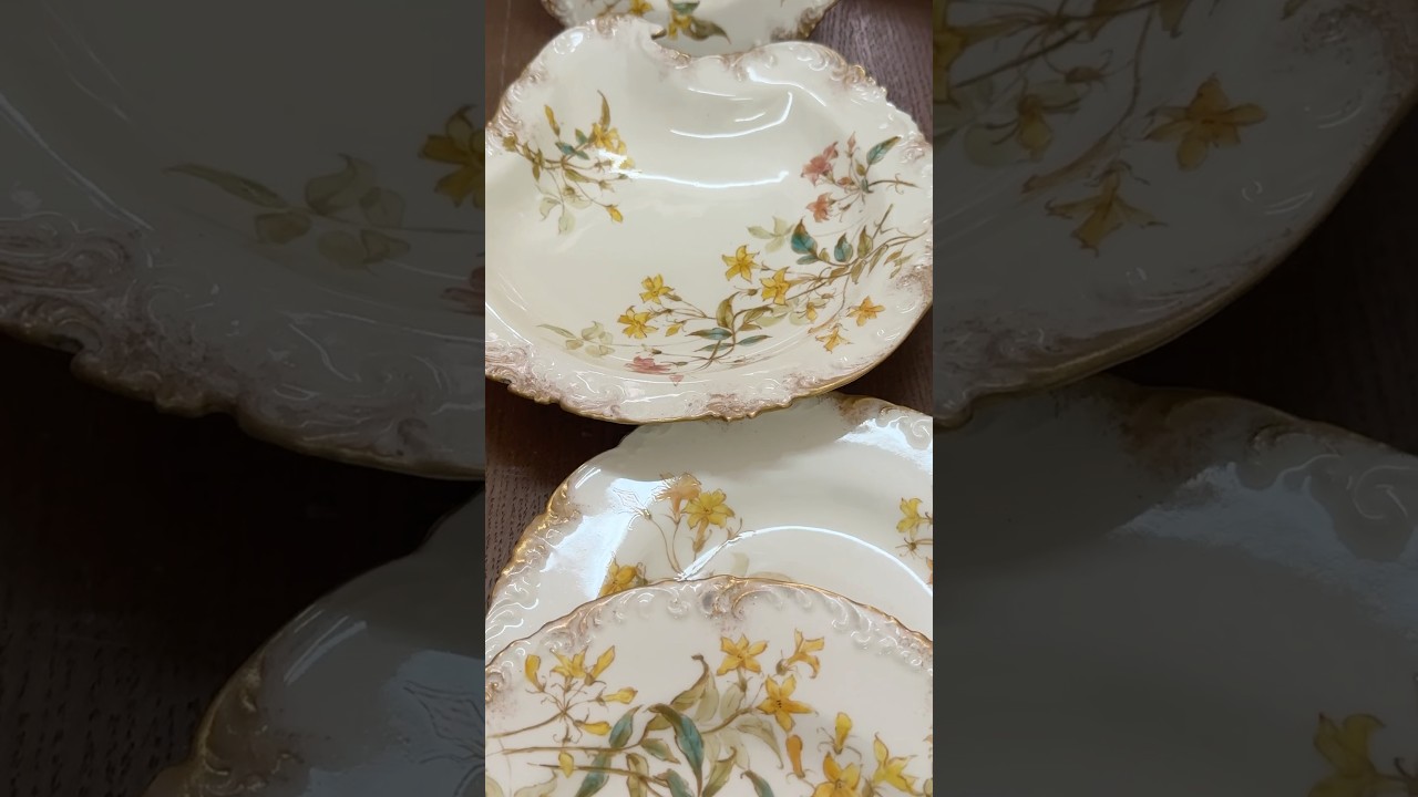 Роскошный десертный набор 1884 года выпуска от английской мануфактуры Royal Crown Derby