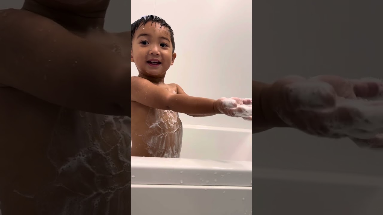 Teruki washing himself with soap 1y8m