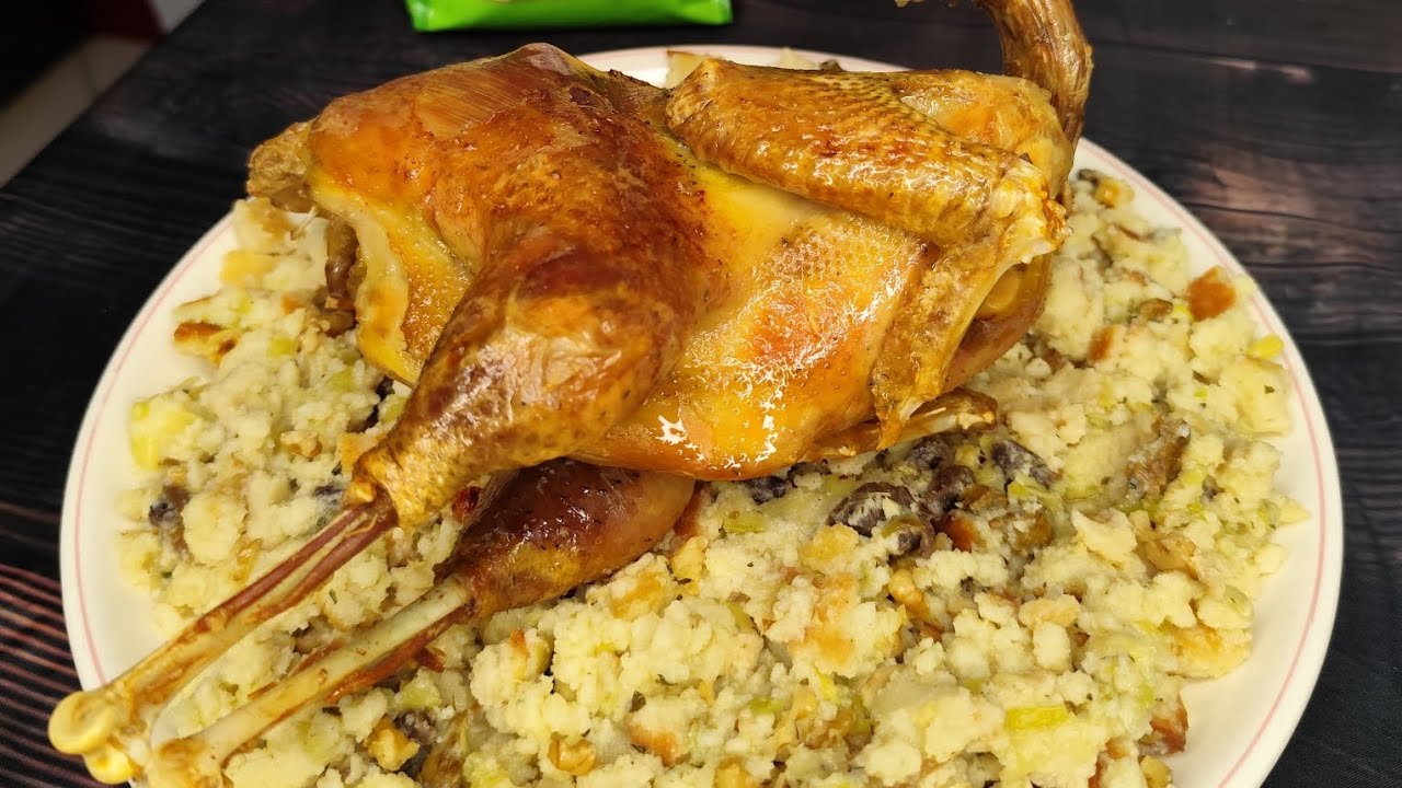 Pul&euml; fshati me p&euml;rshesh me buk&euml; misri 🥰 Receta q&euml; nuk e nd&euml;rroj me asnj&euml; tjet&euml;r 👌
