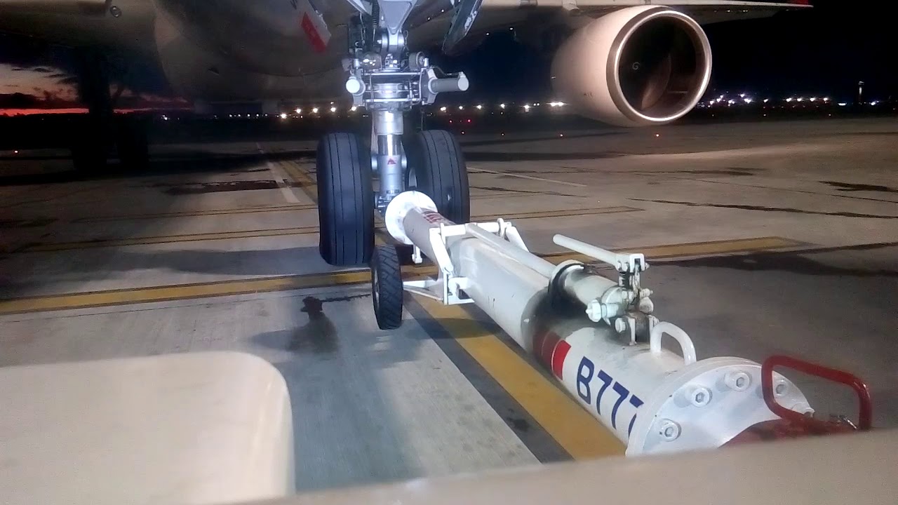 PUSH BACK istanbul new airport tow bar