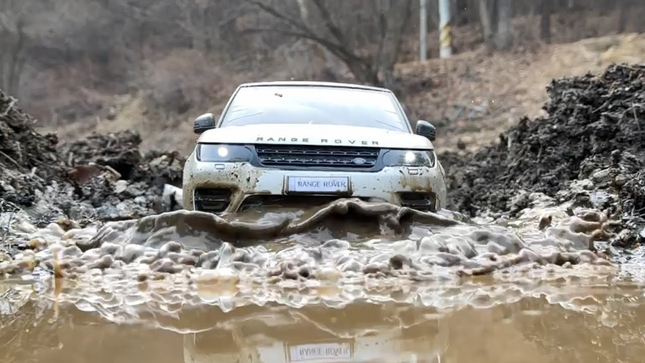 1/10 Scale | LAND ROVER | RANGE ROVER SPORT Off-road Driving | MST-CFX chassis | 4X4 RC Car