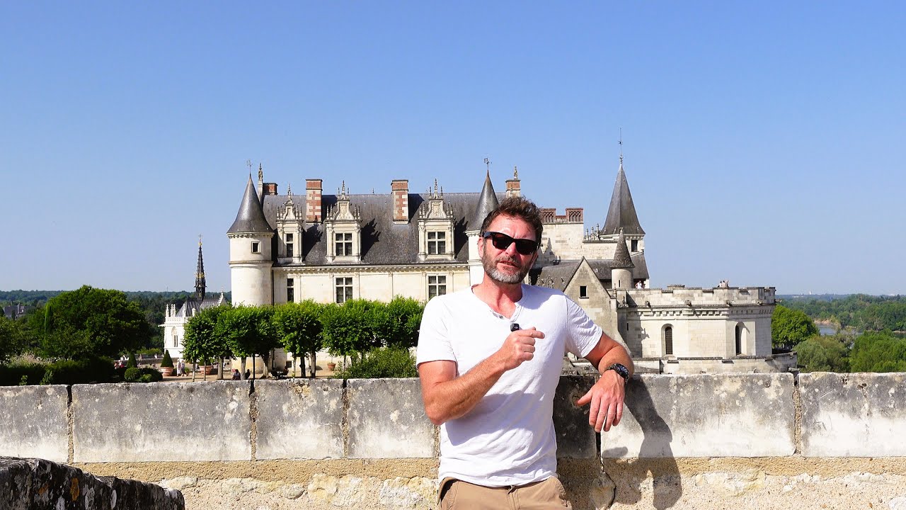 Leonardo da Vinci and the castle of the Ladies
