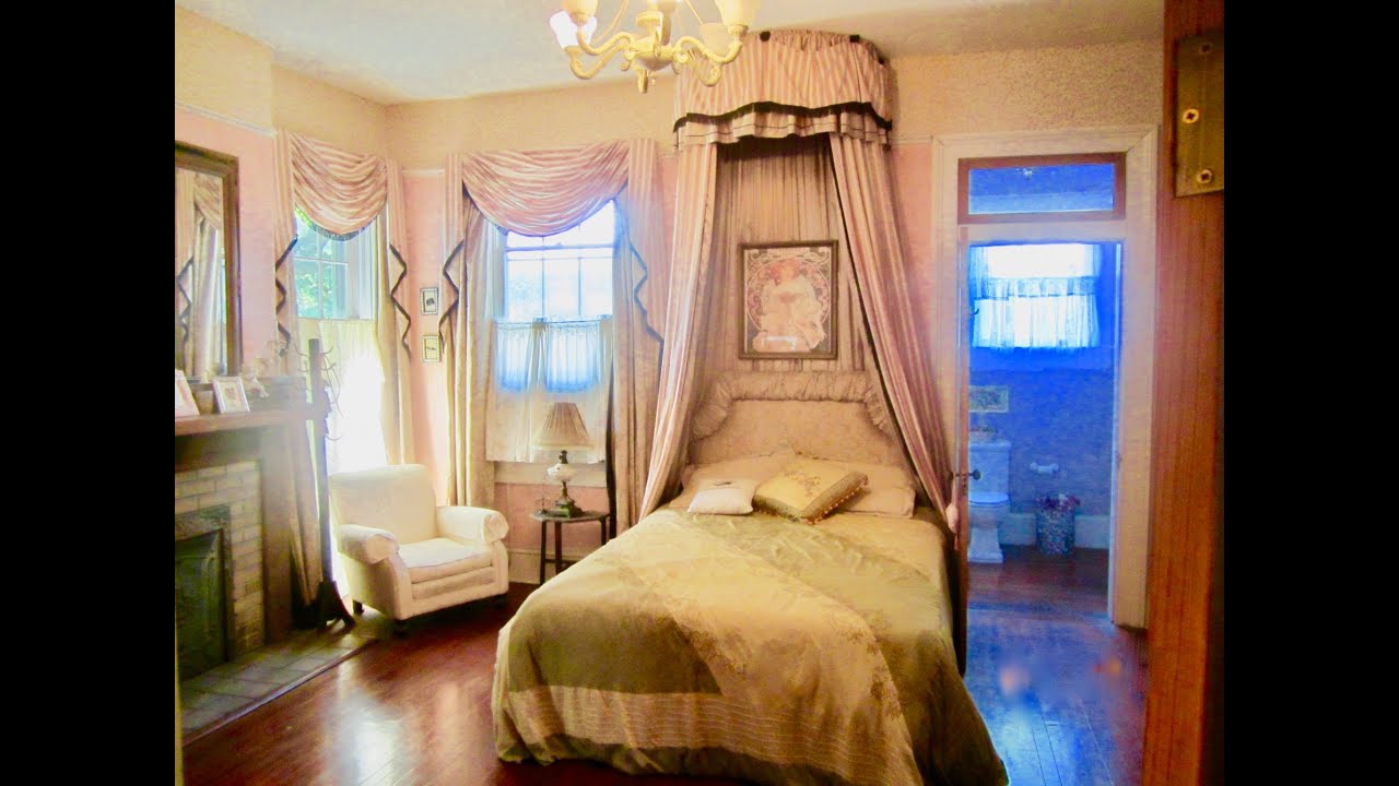 HUGE Historic Biloxi Beach view home FOR SALE Mississippi Gulf Coast By Owner $595,000