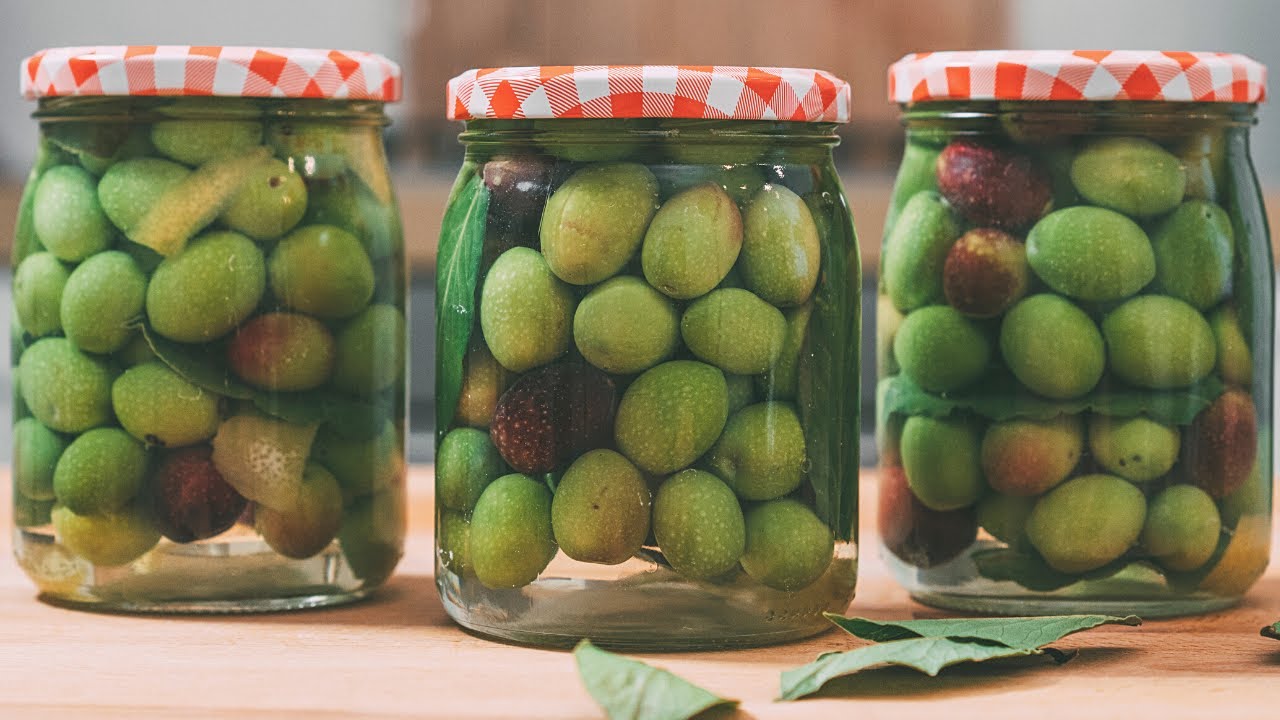 OLIVE IN ACQUA: La ricetta della nonna barese per conservare le olive in salamoia