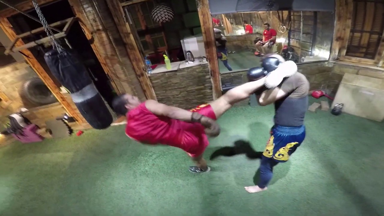 تعلم ركلات كيك بوكسنج -kickboxing Mid kicks and high kicks