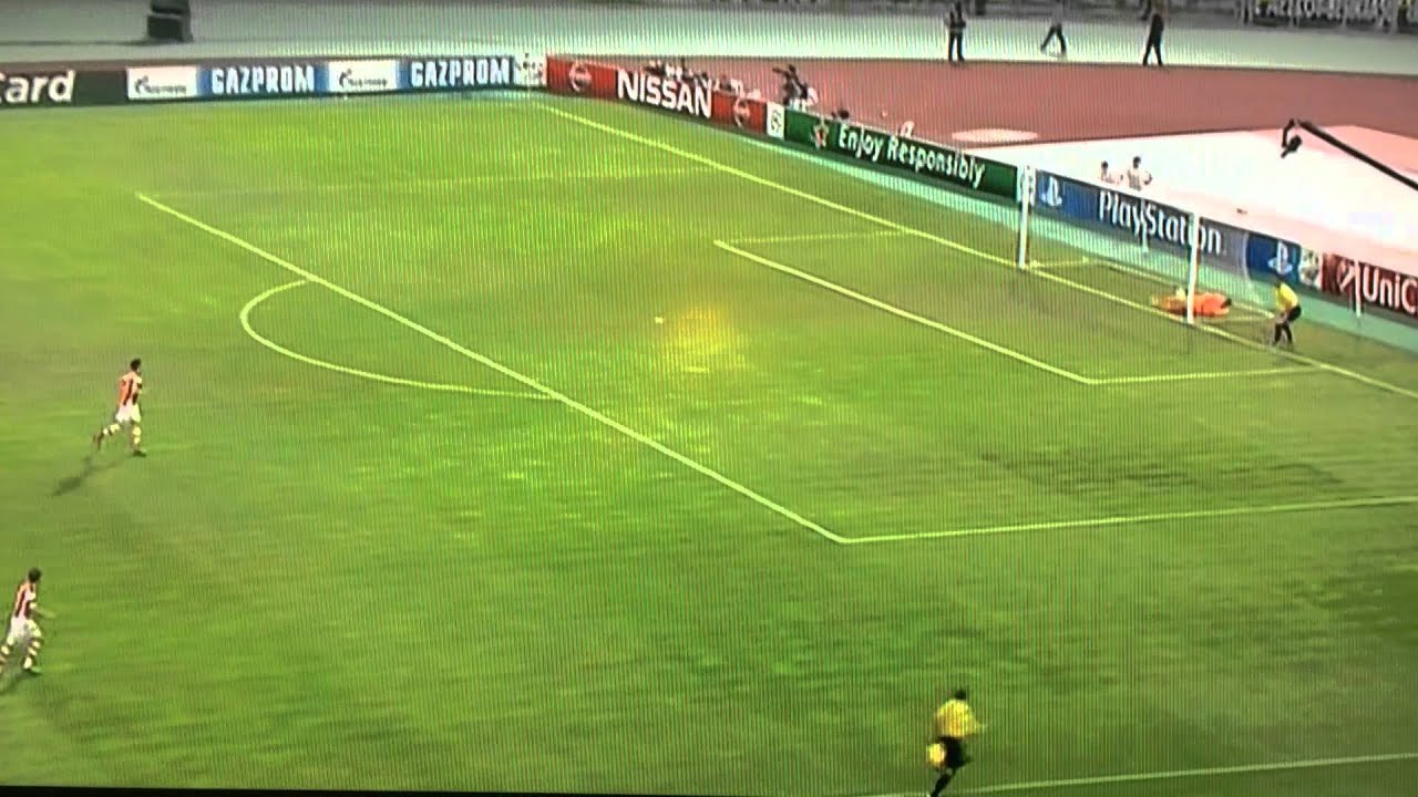 Demba Ba hits the crossbar from kickoff