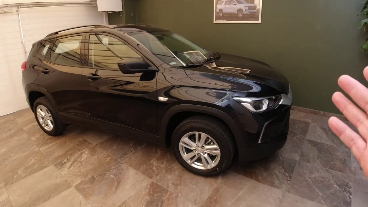 Chevrolet Tracker LS manual. La camioneta porque ella lo quiere. Manual porque a ti te gusta.