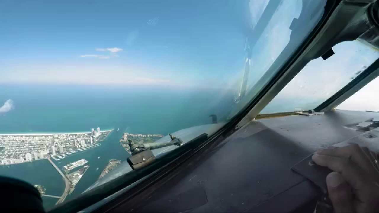AMAZING, MD80 4K - Departing MIAMI