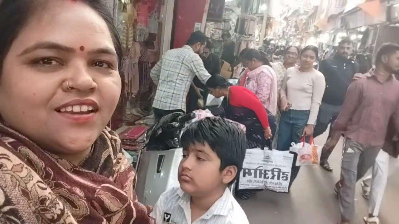 Vaibhav ki shopping complete 