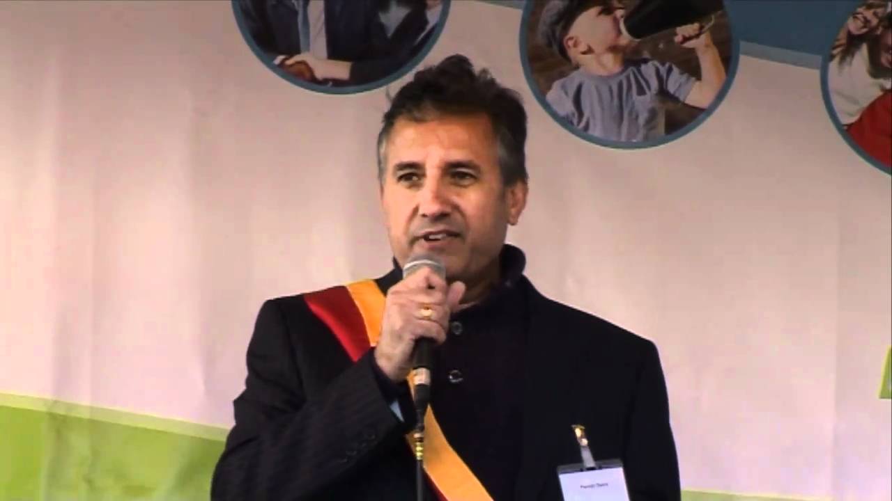 Diverse organisations come together for Leicester Speaks.wmv