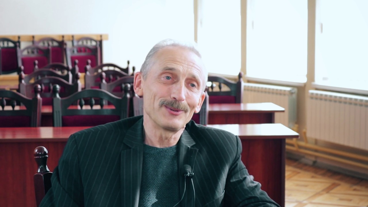 З деканом Будівельного факультету Іванченком Г.М.
