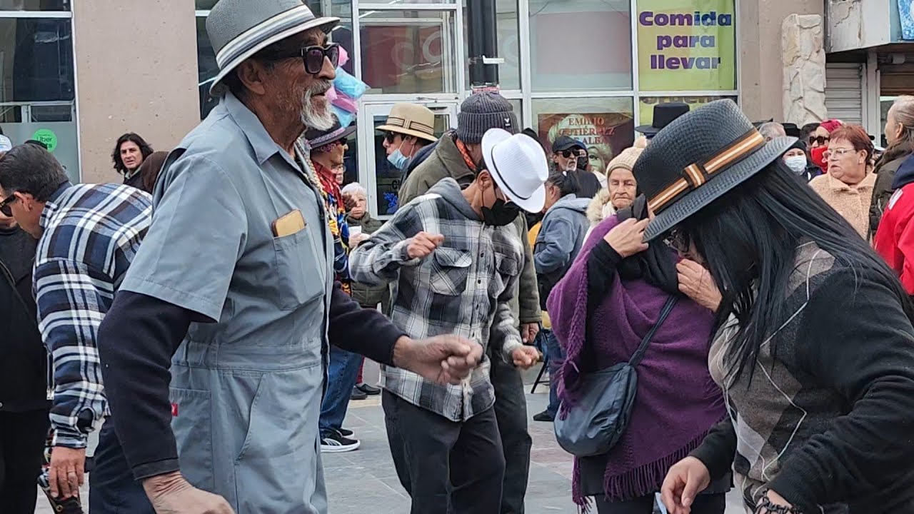 la cumbia sampuezana con proyecto 5 de ciudad Juárez.