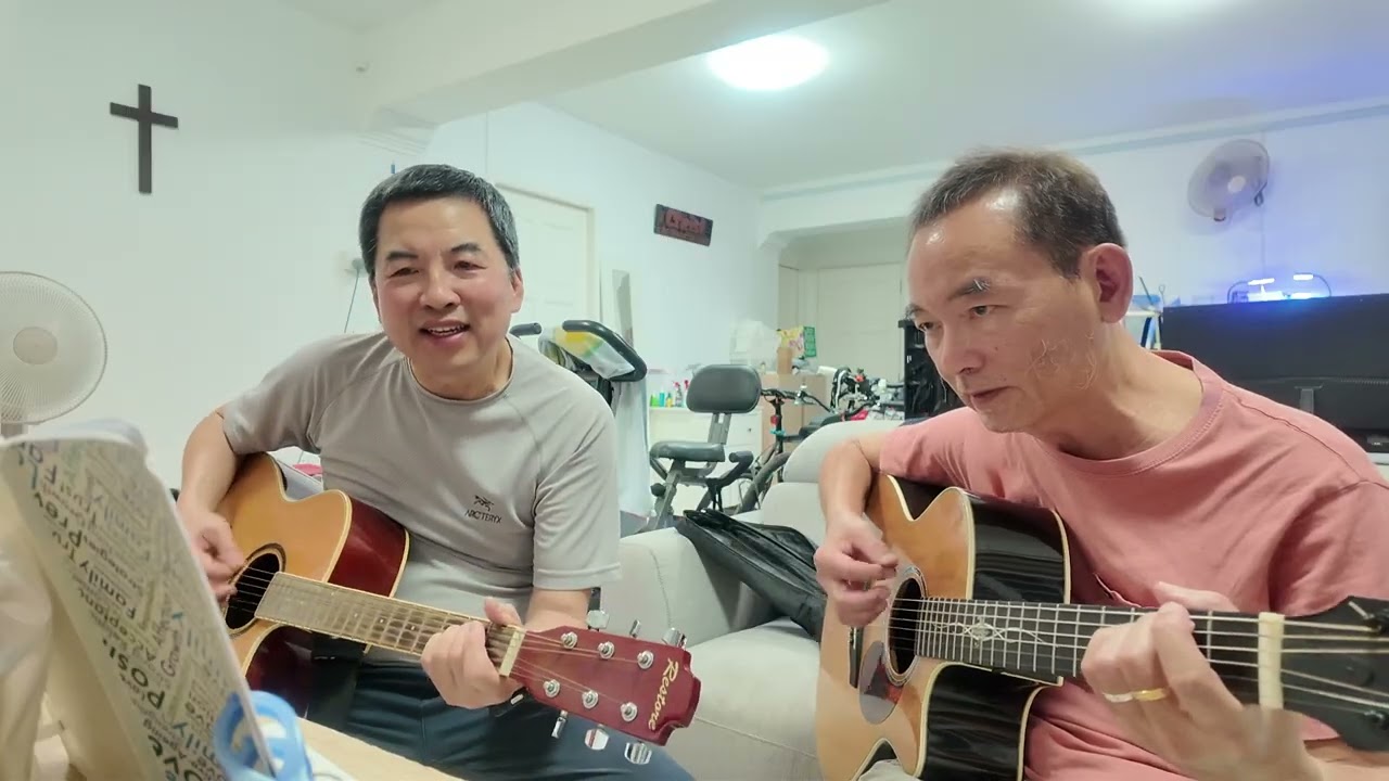 Xiao Wei 小薇 - #xiaowei ,#chinesesongcover ,#singalong ,#homemusic, #live ,#jam with old #classmate