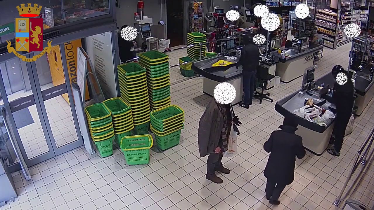 Rapina Milano Supermercato