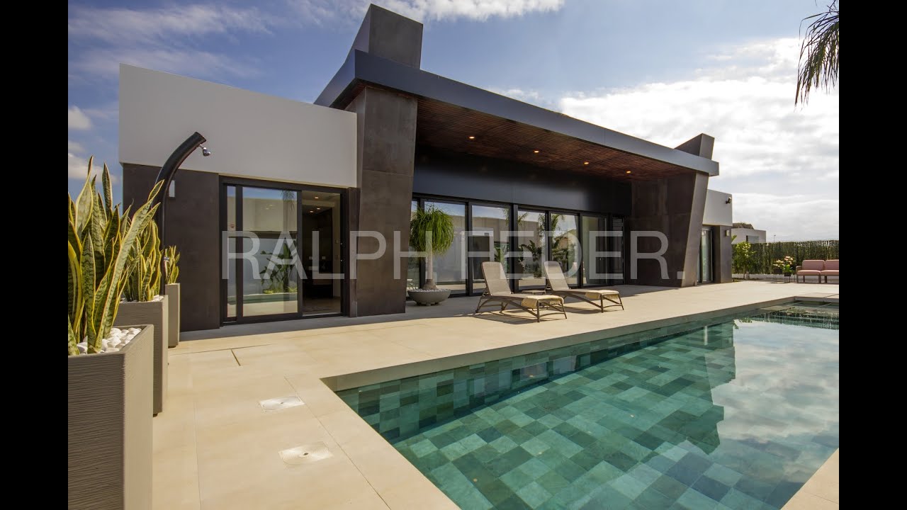 1.150.000 € Amazing villa in Ciudad Quesada Fully Equipped and Key Ready! Closed Garage! #spain