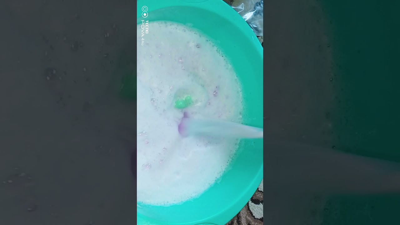 ASMR suds down #suds #relax #relaxing #asmr #oddlysatisfying #asmrsponge #satisfying #soap