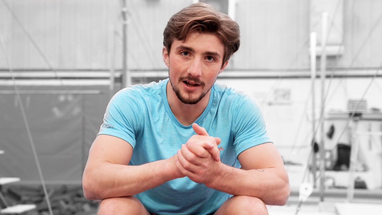 OLYMPIC GYMNAST TRAMPOLINE TRAINING