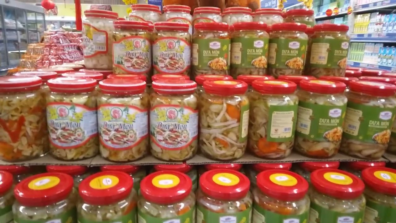 Tràn ngập hàng tết 2026