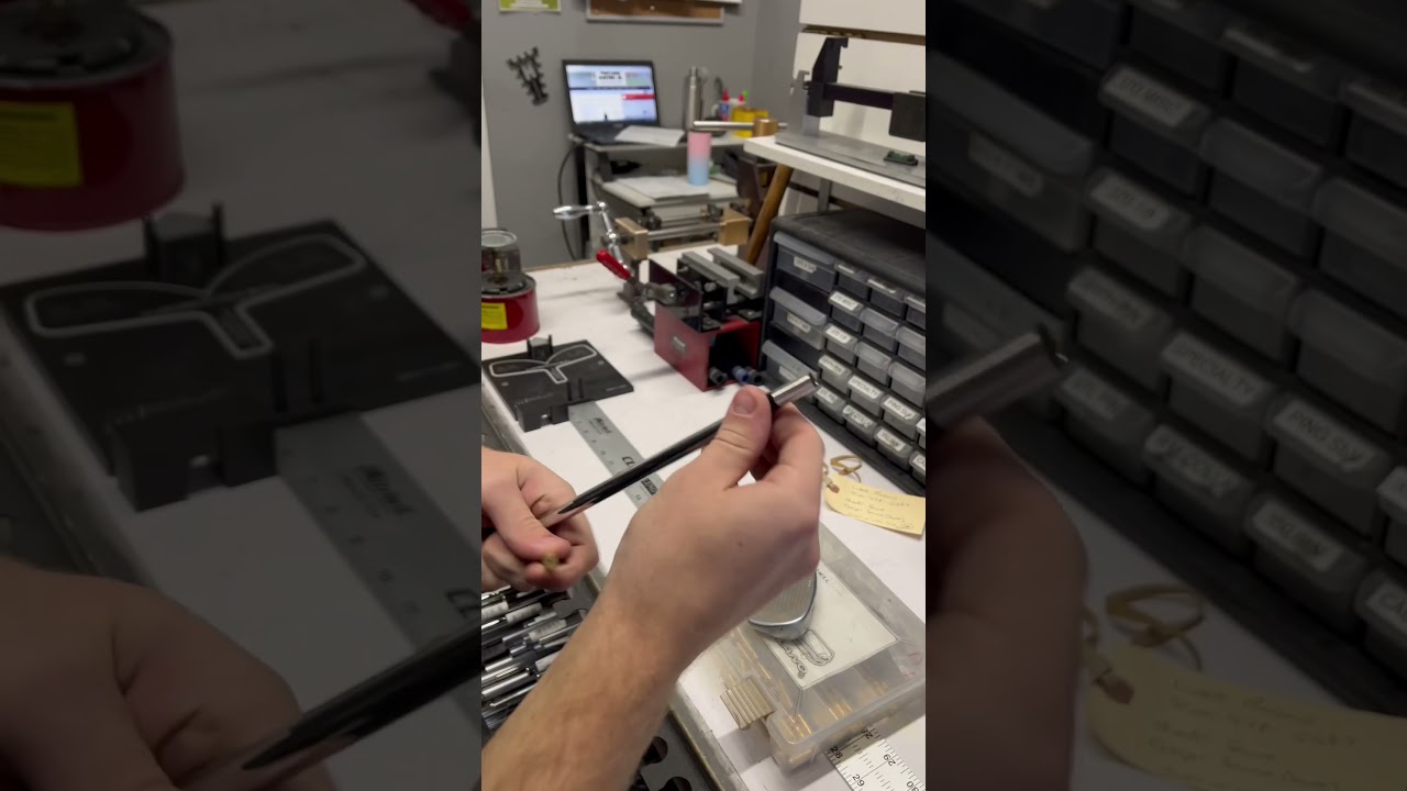 Reshafting a Golf Club in 60 seconds #asmr #clubrepair