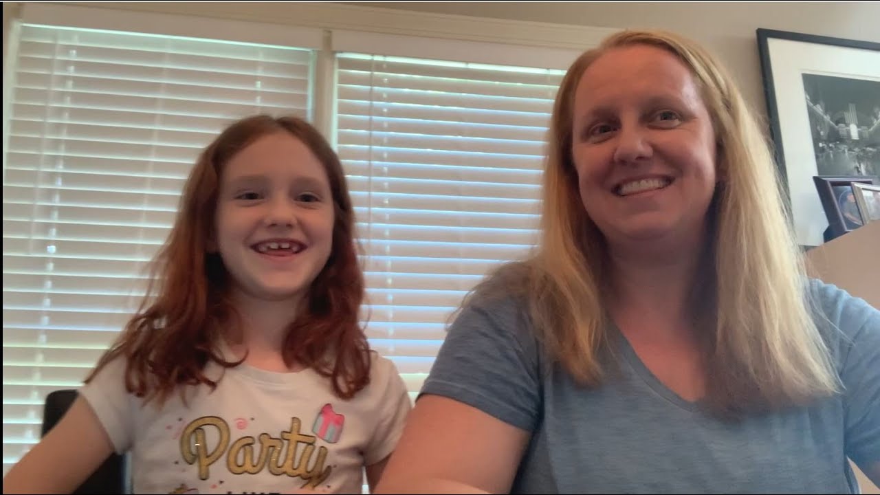 Emily & Cindy (Georgia Stitcher) Flosstube #1: Our First Try - Mother Daughter Duo