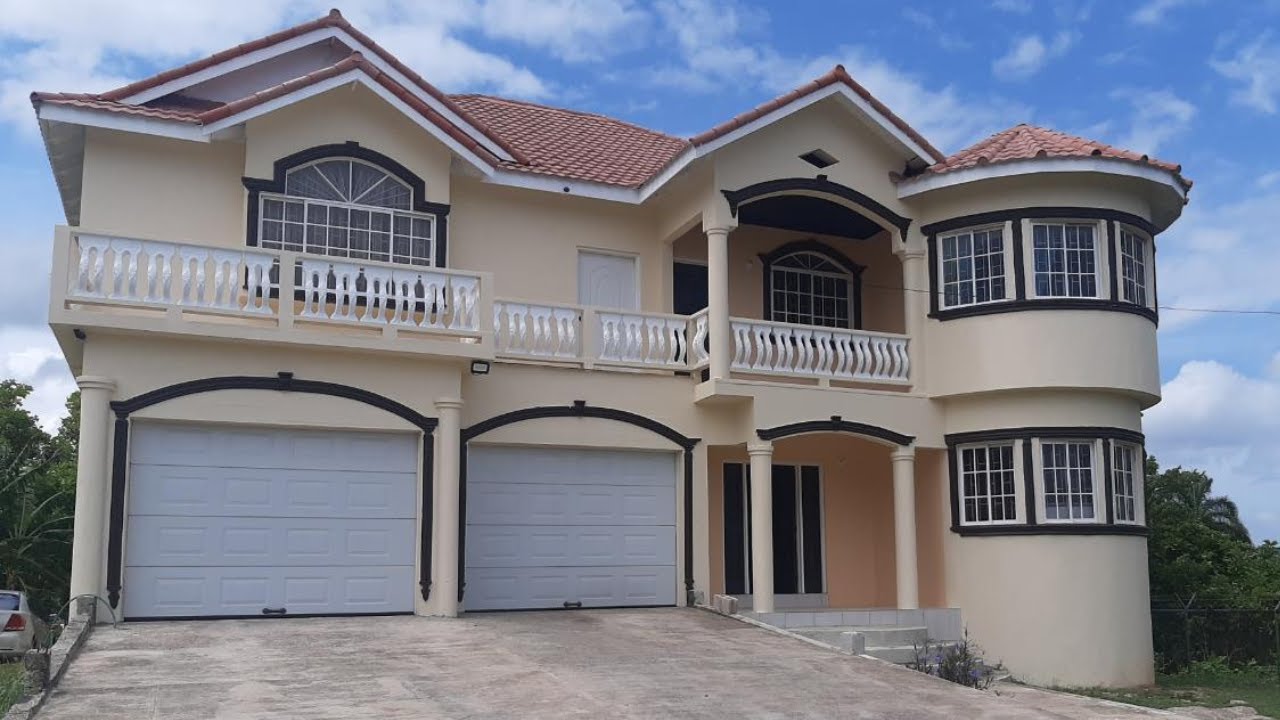 Beautiful 6 Bedroom 6 Bathroom House For Sale on Ironshore Crescent, Montego Bay, Jamaica
