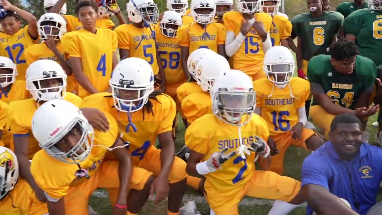 Southeast Cougars vs Park Forest Raiders Football Game Recap