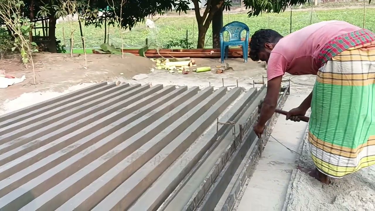 ঘুটি বানানোর জন্য ইট বালি ছিমেন্ট দিয়ে মিকছার করানো হচ্ছে। #ভাইরাল #villagelife #nature # #farming