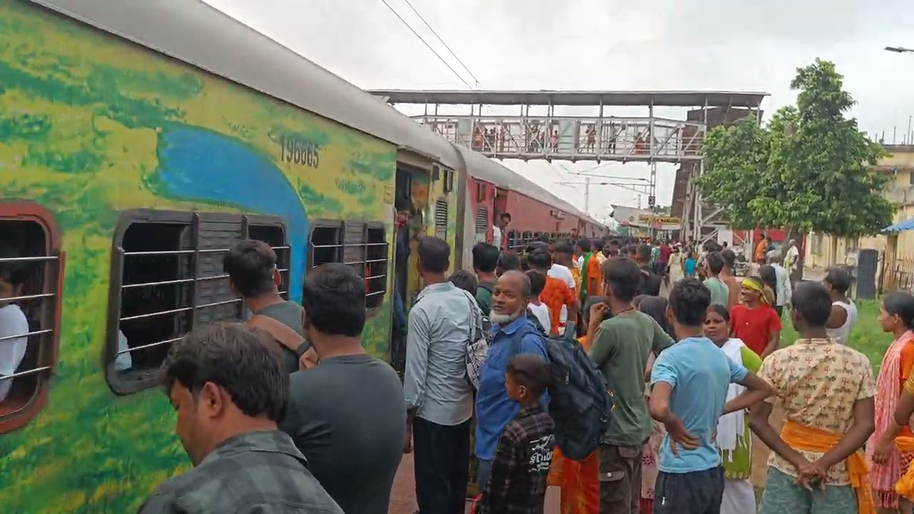 #video @FidroshAnsaribosi railway junction #bhojpurisong