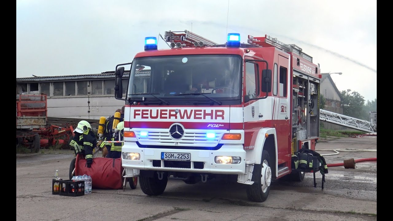 Großbrand in einer Lagerhalle in Alperstedt im Landkreis Sömmerda 03.06.2016