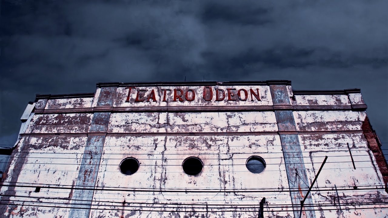 El rescate vecinal del primer teatro construido en un cerro de #Valparaíso