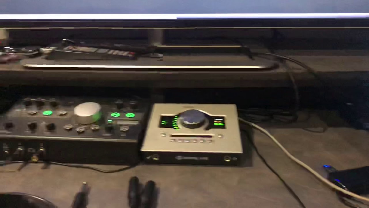Poly Rob - working with Techniec (formerly of the LBC Crew) at Local Astronauts