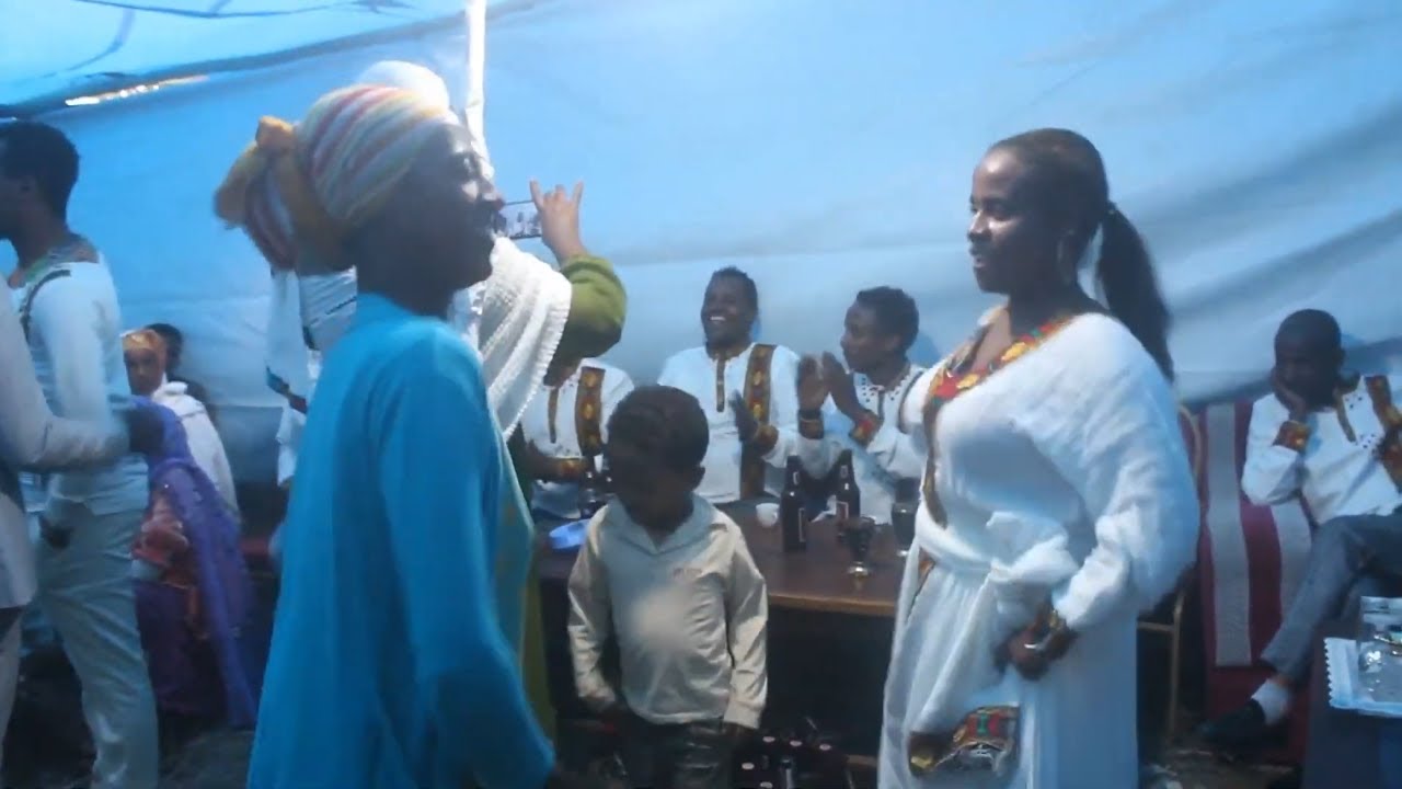 ከላላ ነው ቤቷ (ደሴ ላይ) የአህመድ ማንጁስ ሙዚቃ በሰርግ ላይ | Ahmed Hussen (Dessie lay)