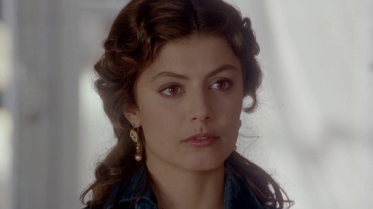 Alessandra Mastronardi ne 
