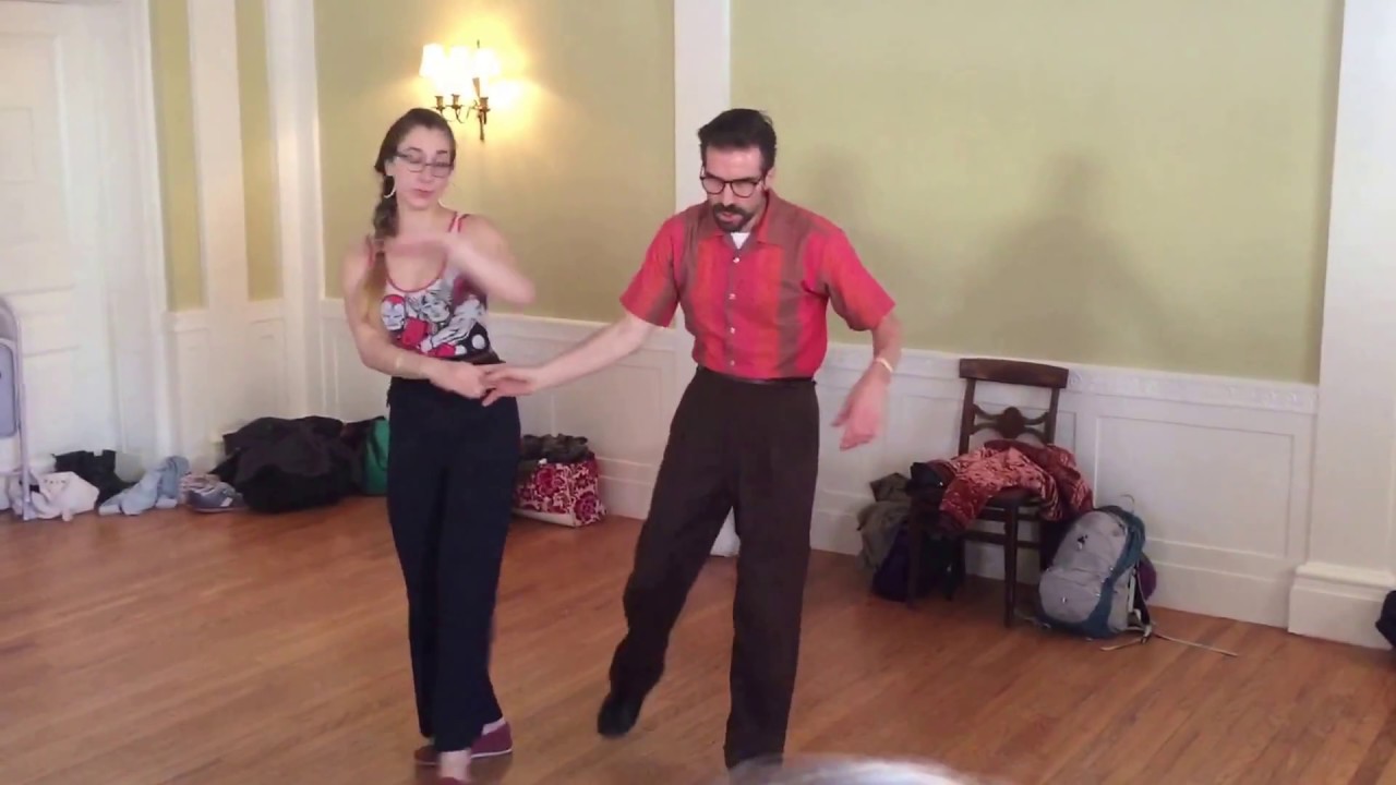 Intermediate Collegiate Shag, many Turns