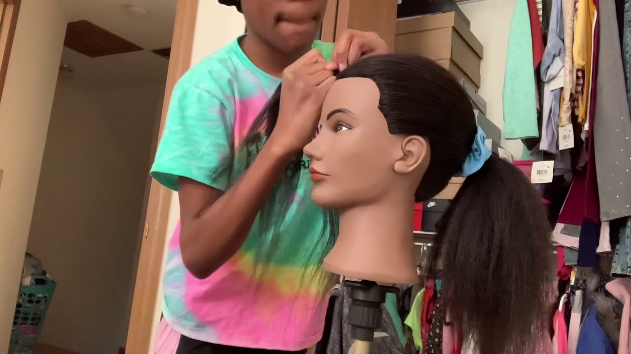 How to do a French braid on a mannequin head! 🤦🏽‍♀️💜