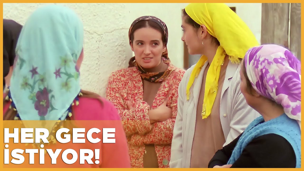 Adı Vasfiye T&uuml;rk Filmi | Kadınlar, Kocalarının Dedikodusunu Yapıyor!