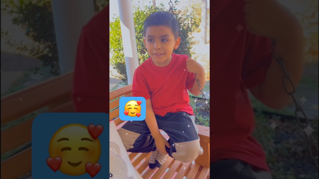 Mira que lindo que lindo es nuestro Rey 🤴 oh que precioso es Jesús de Nazareth ☺️🙏🏻🙏🏻🙏🏻