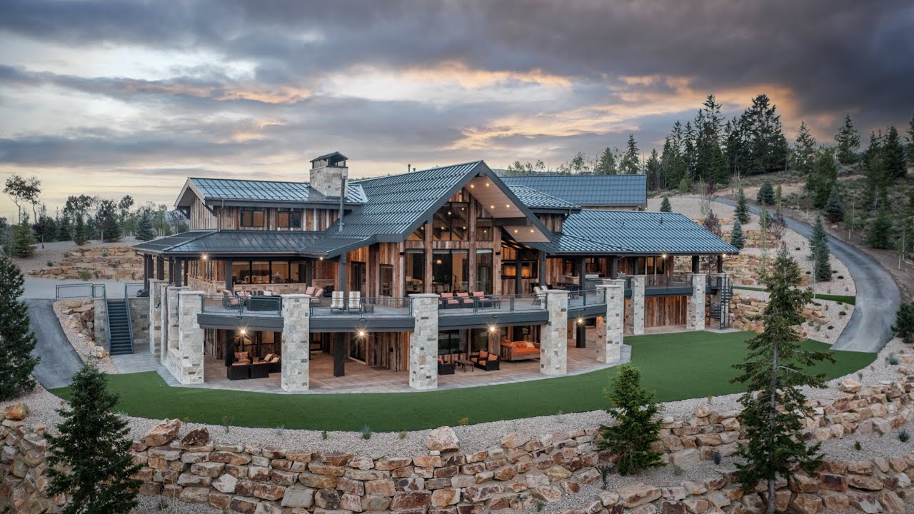 MASSIVE Luxury Lakeview Lodge | Utah