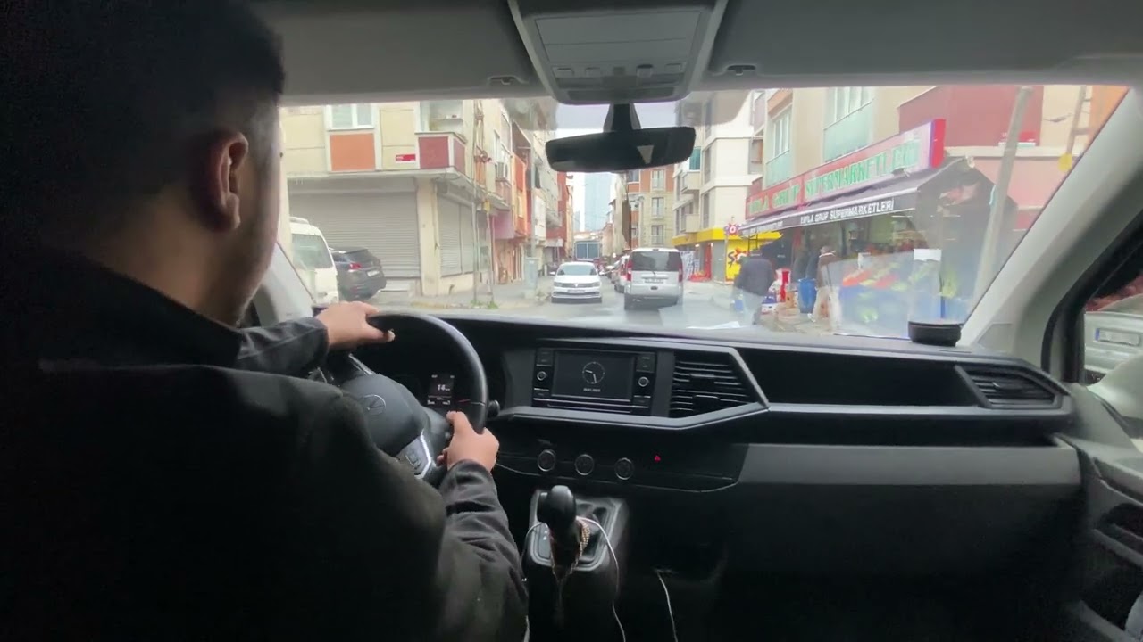 ARABA SÜRME VW TRANSPORTER 2.0 200HP(VİTO PASSATA ÇARPTI KAZA OLDU) CADDEYE ÇIKTIM EHLİYETSİZ!!!!