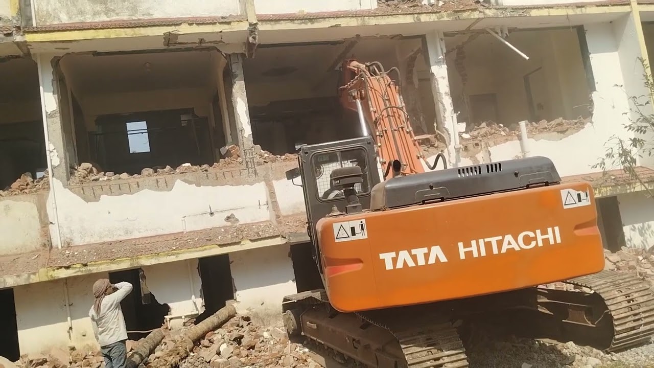 Mitti mei milane ka kam chalu _(Jay Ho tata)_🤔🤔 New video post 
