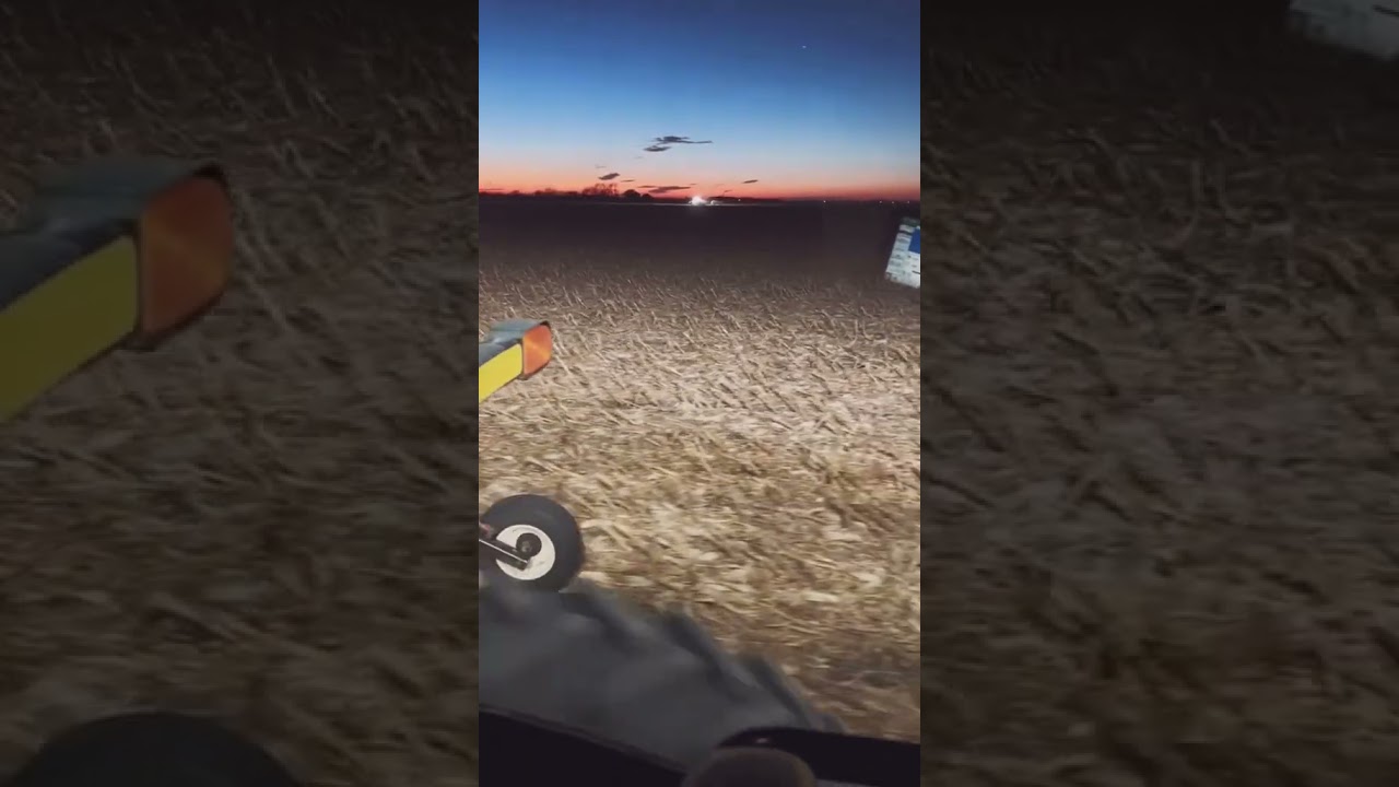 Team work! #nightshift #anhydrous #johndeere #farmtok #farming #fyp #fathersonduo